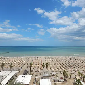 Giannini 3*, Rimini Italien