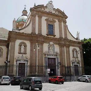 Casa Miqva - In Shared 2*, Palermo Italien